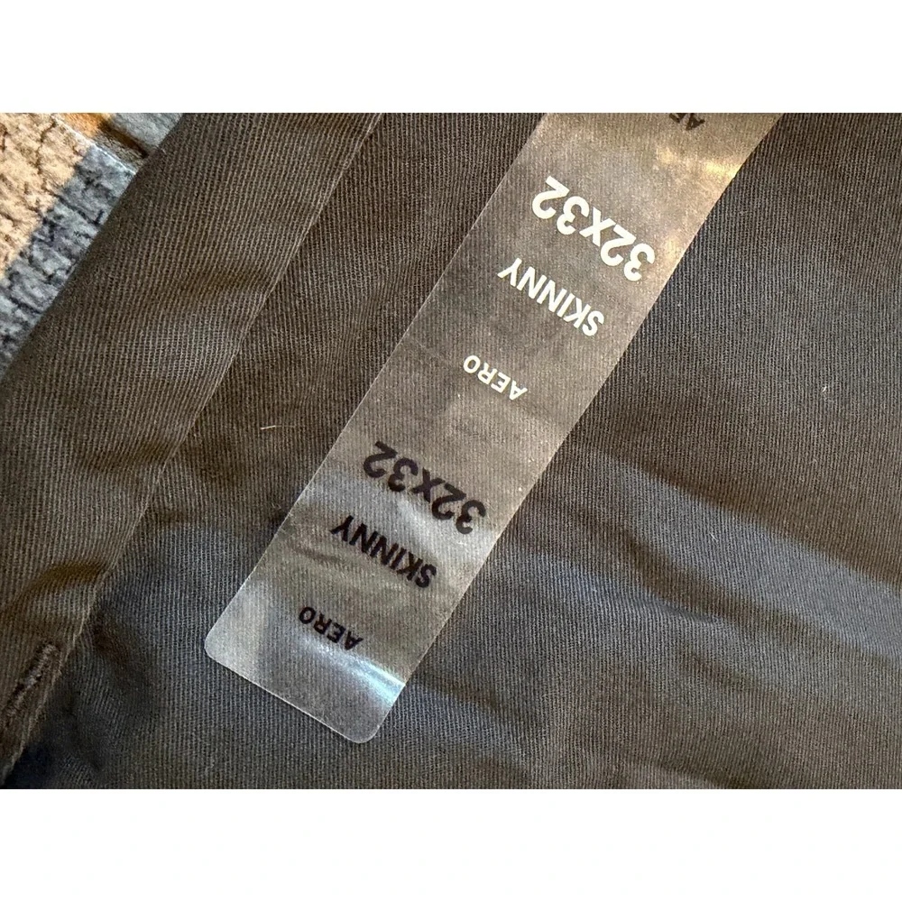 AERO skinny pants
